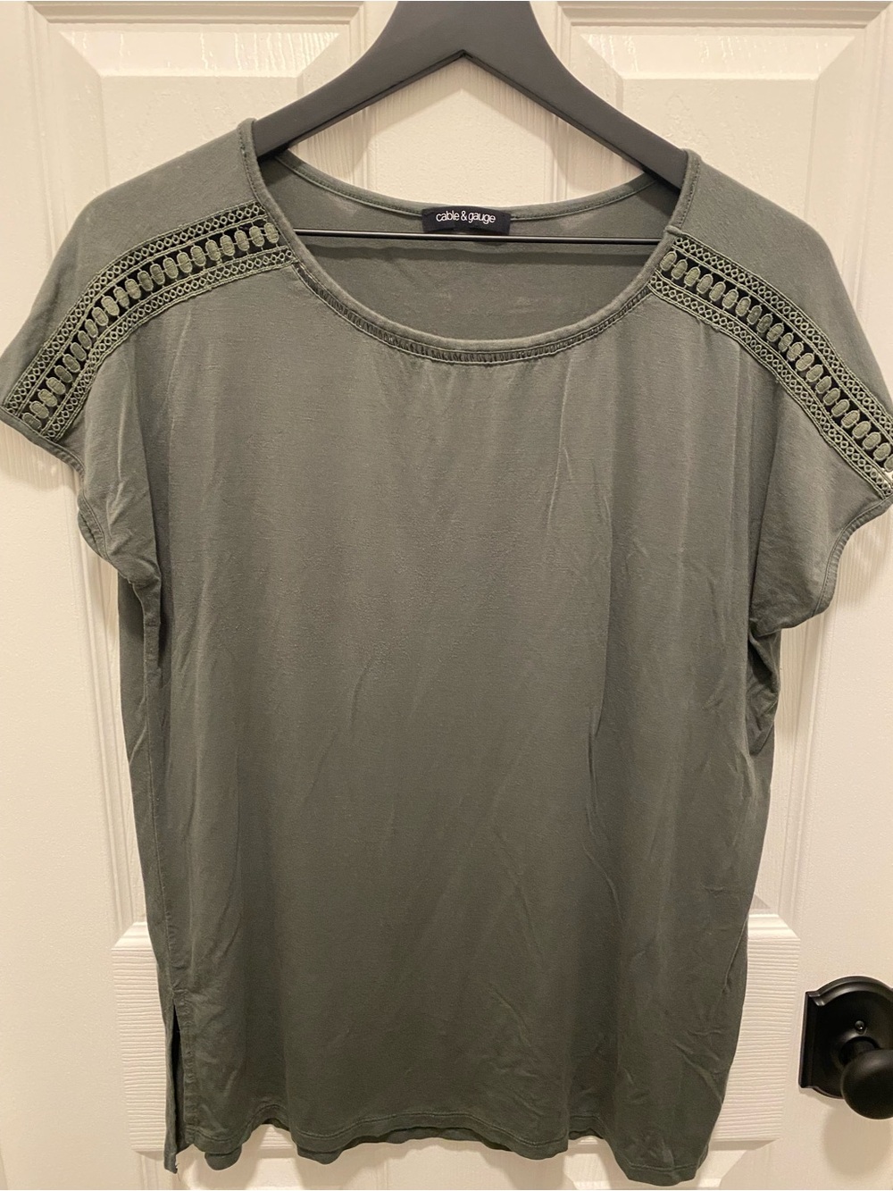 Cable & Gauge Olive Crochet-Trim Short Sleeve Tee